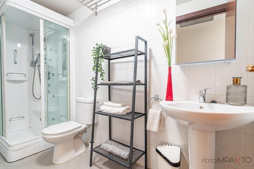 #10Oca7 - Apartamento En Vista Alegre Мадрид Екстер'єр фото